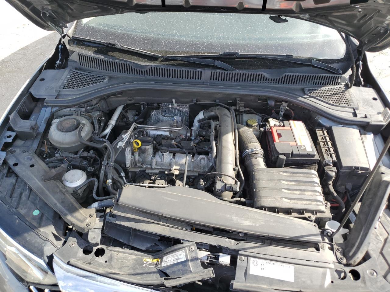 2019 Volkswagen Jetta - Image 13