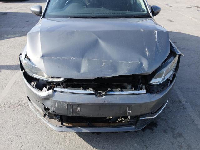 2015 VOLKSWAGEN POLO SE