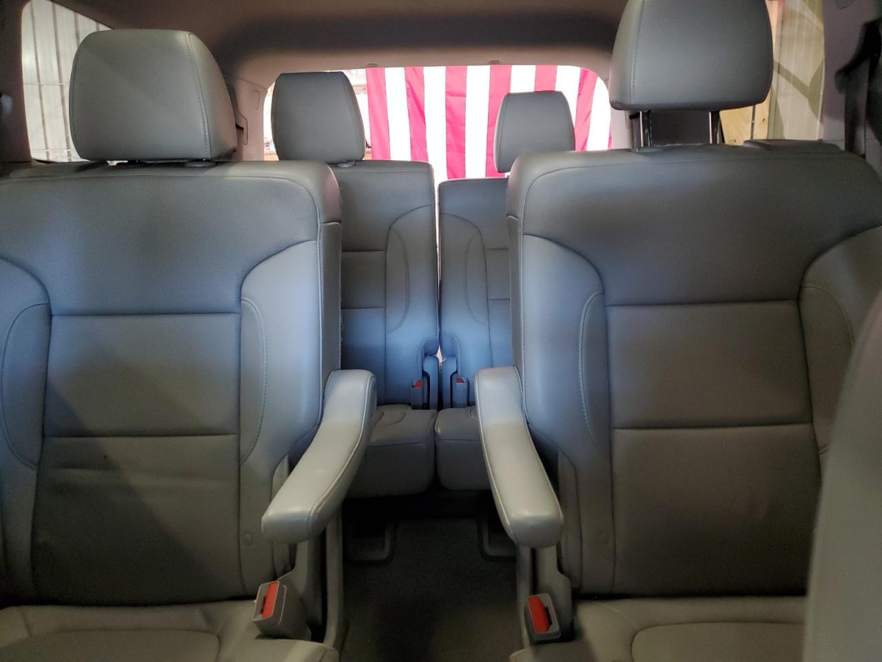 2020 GMC Acadia - Image 10