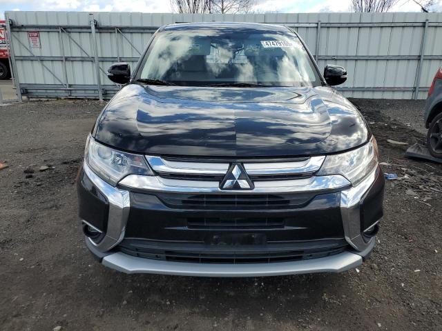 Паркетники MITSUBISHI OUTLANDER 2016 Чорний