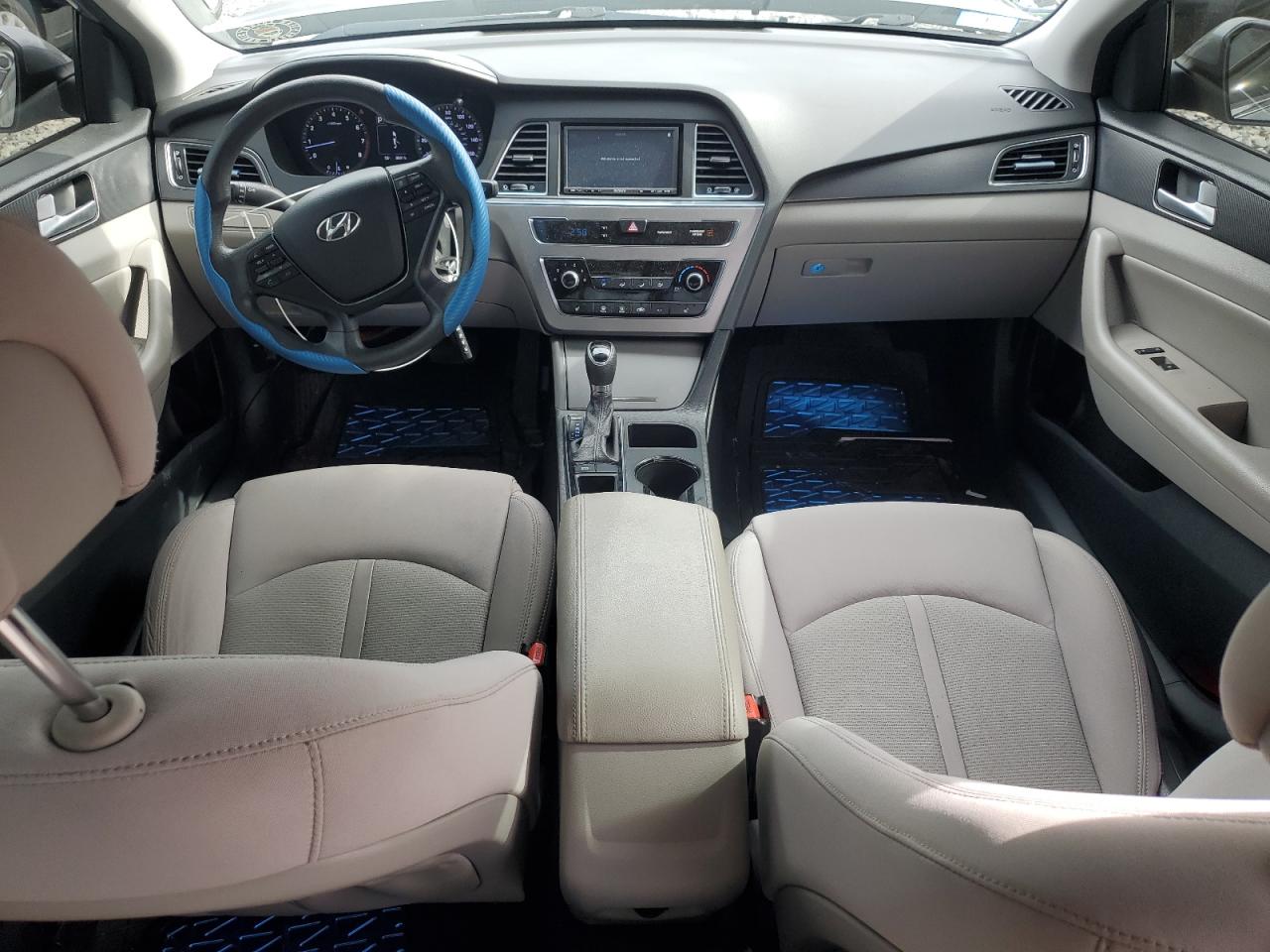 2015 Hyundai Sonata - Image 8