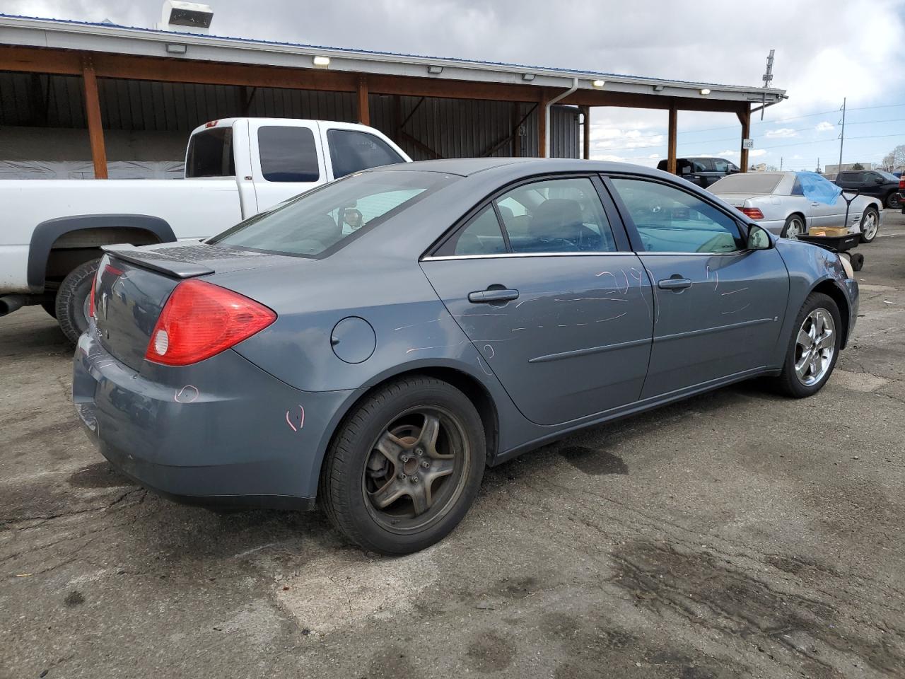 2009 Pontiac G6 - Image 3