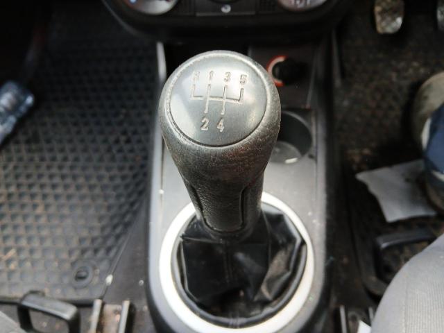 2006 VOLKSWAGEN URBAN FOX