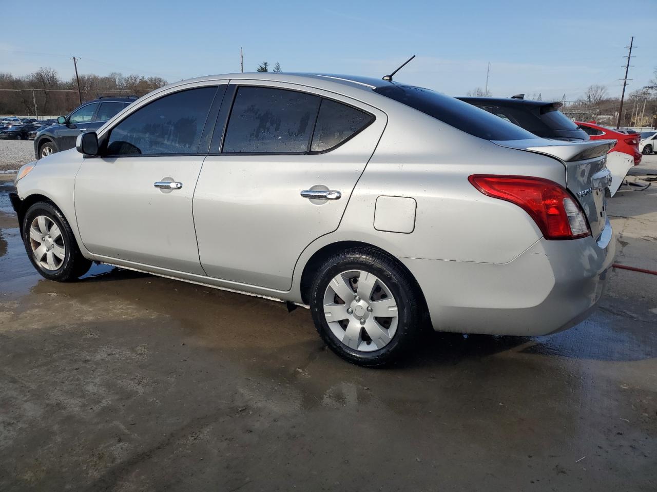 2014 Nissan Versa - Image 2