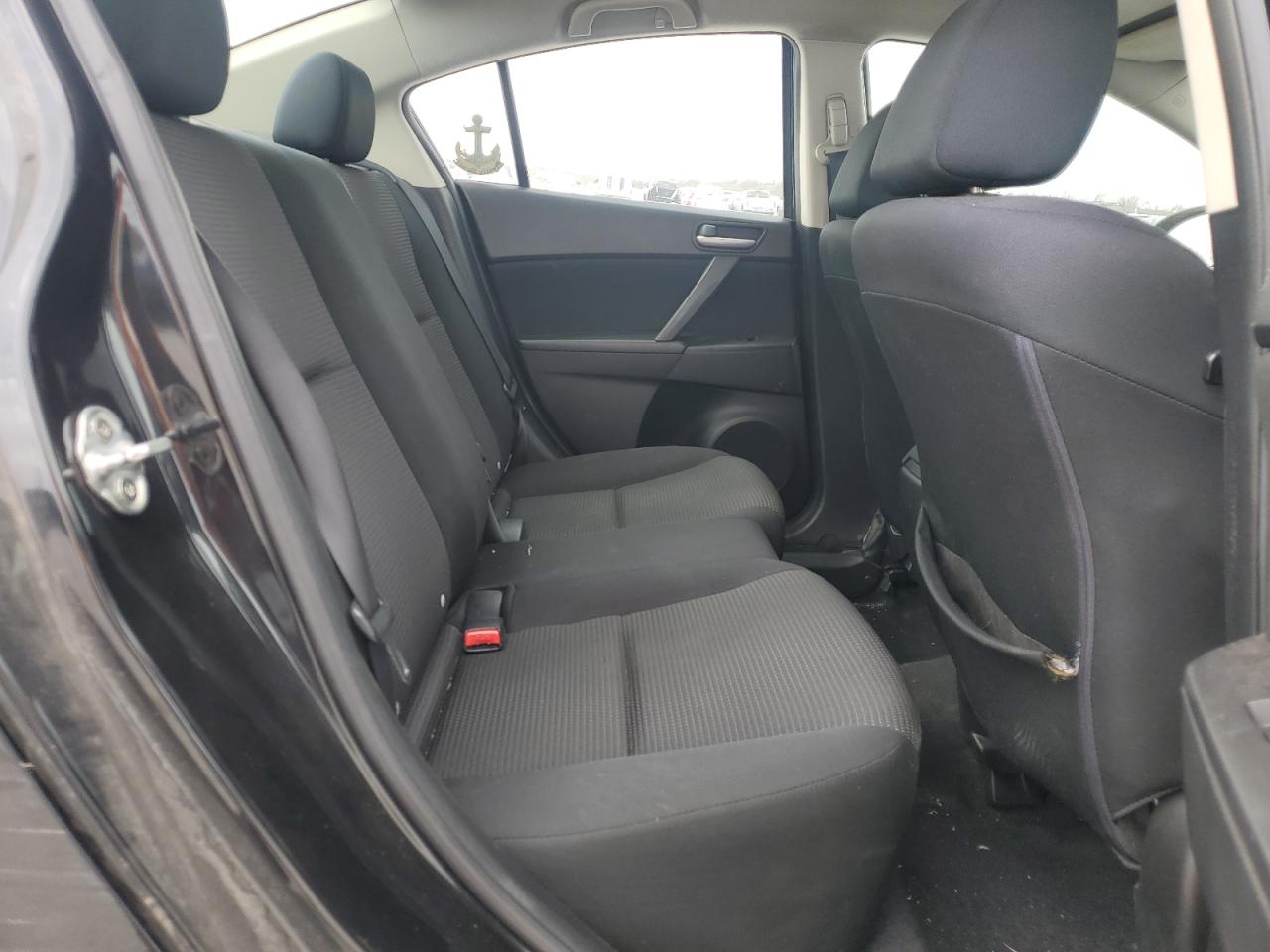 2012 Mazda 3 - Image 11