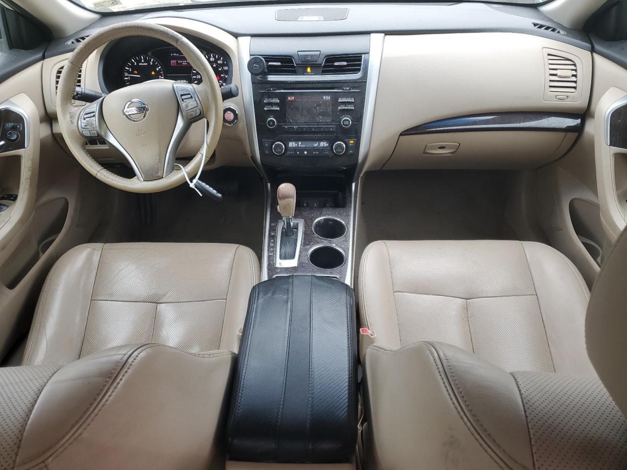 2014 Nissan Altima - Image 8