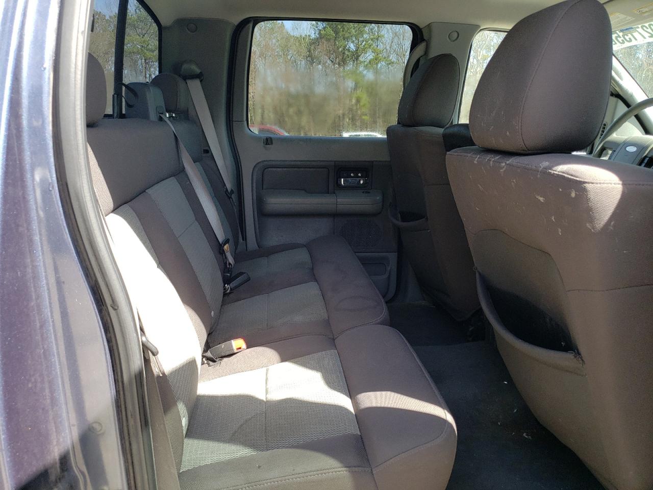 2004 Ford F-150 - Image 10