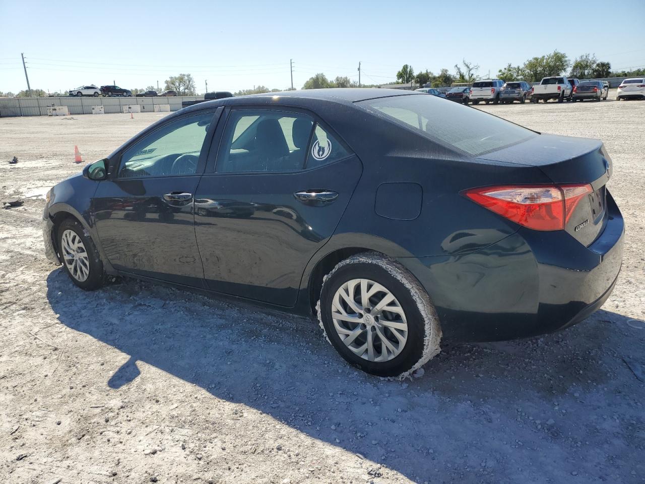 2018 Toyota Corolla - Image 2