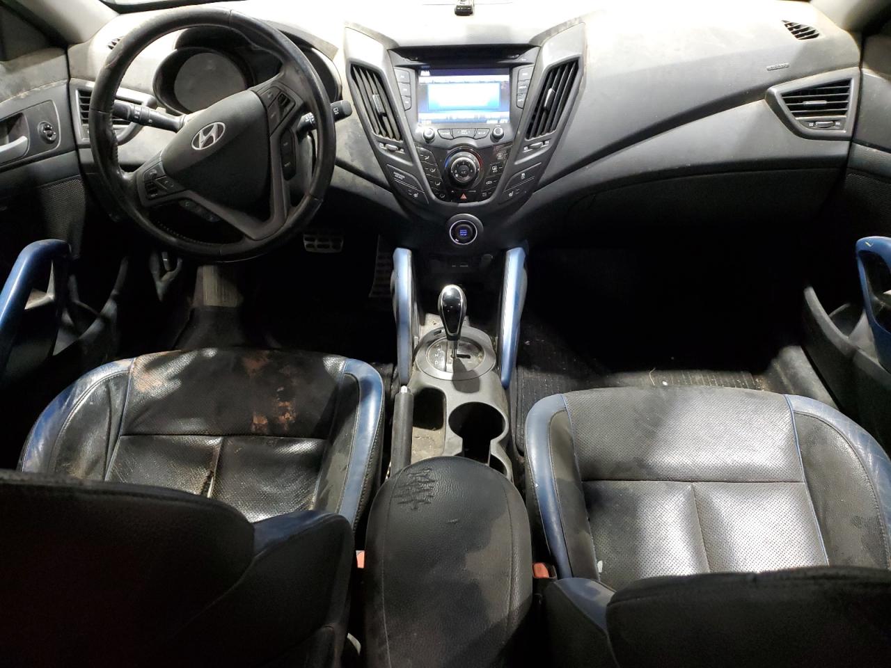 2014 Hyundai Veloster - Image 8