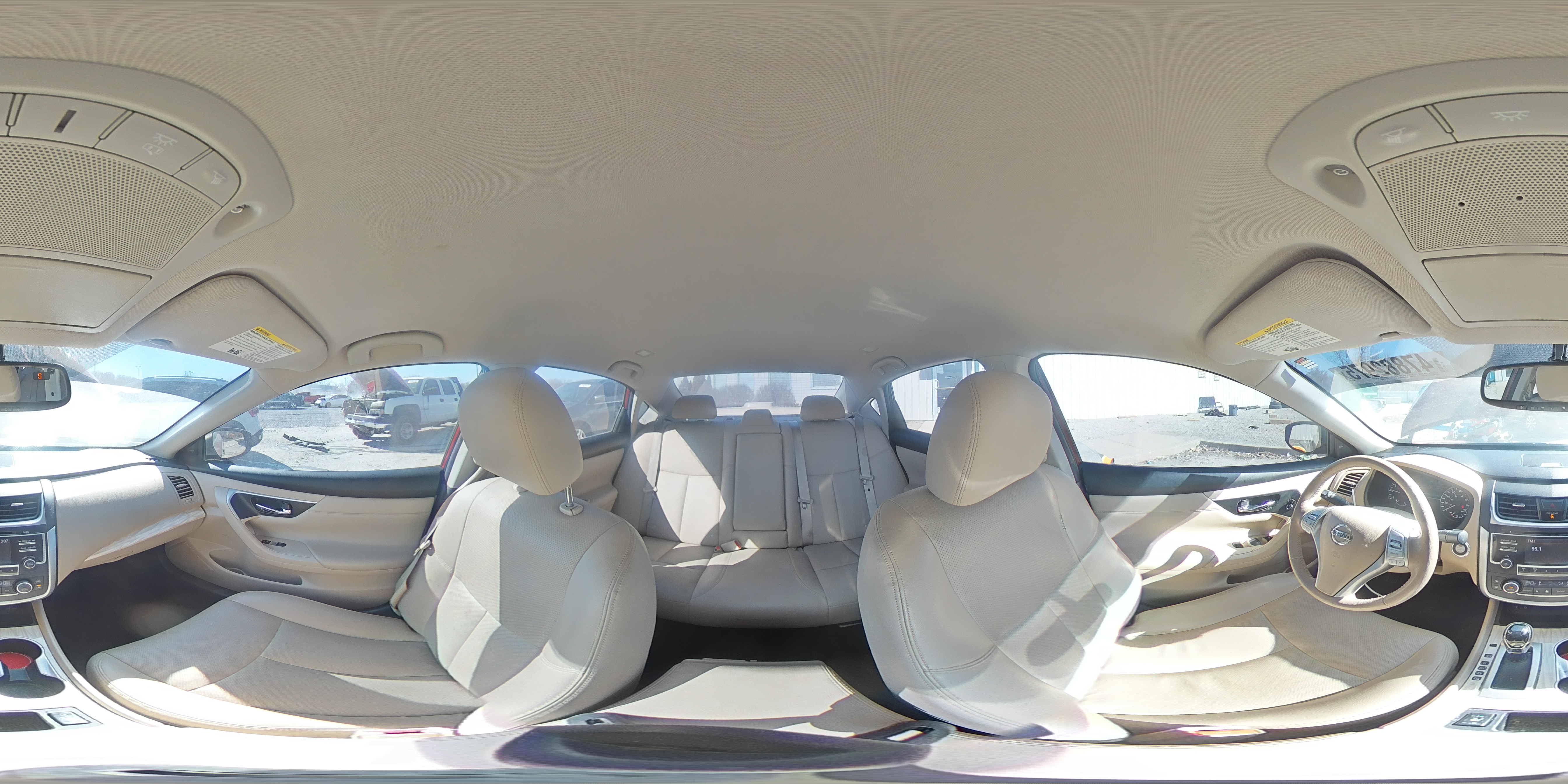 2016 Nissan Altima - Image 15