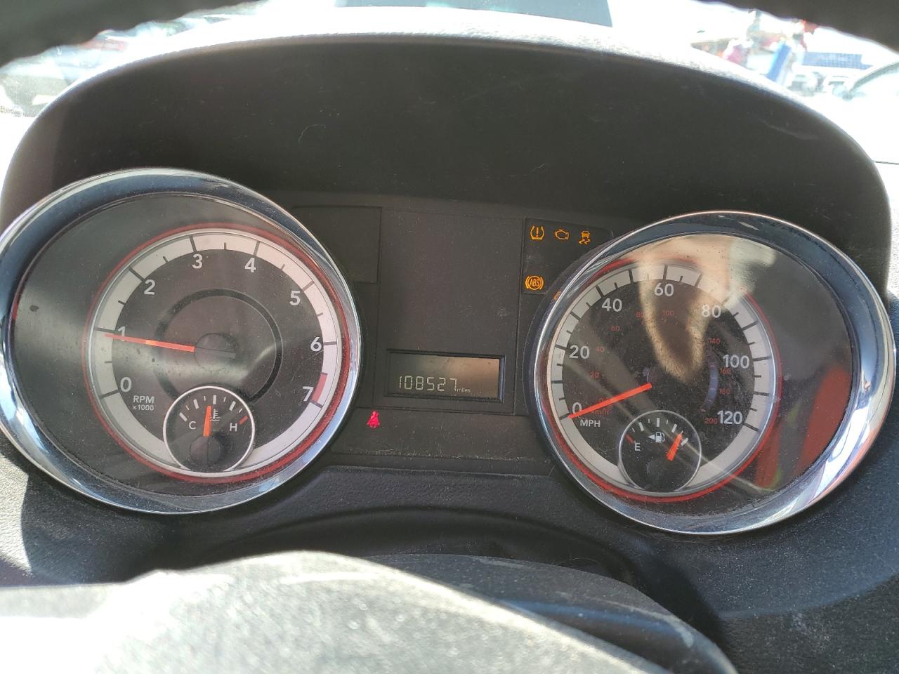 2015 Dodge Caravan - Image 9