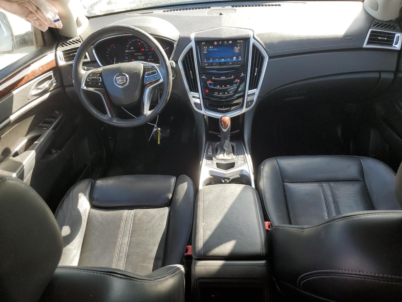 2015 Cadillac SRX - Image 8