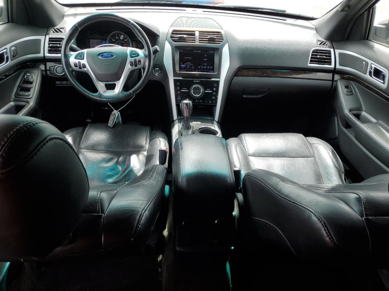 2013 Ford Explorer - Image 8