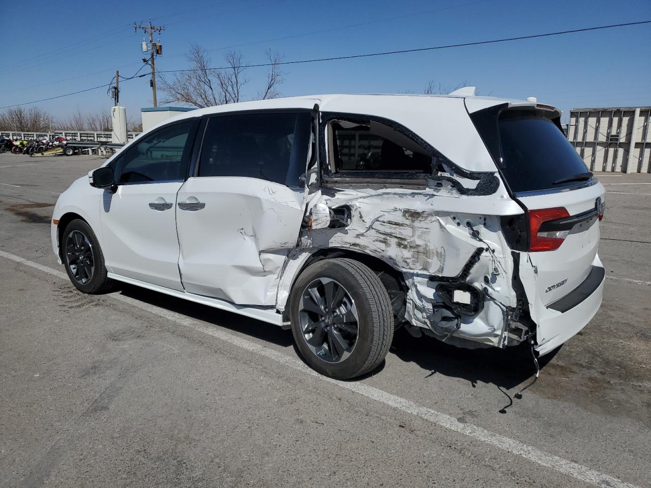 2024 Honda Odyssey - Image 2