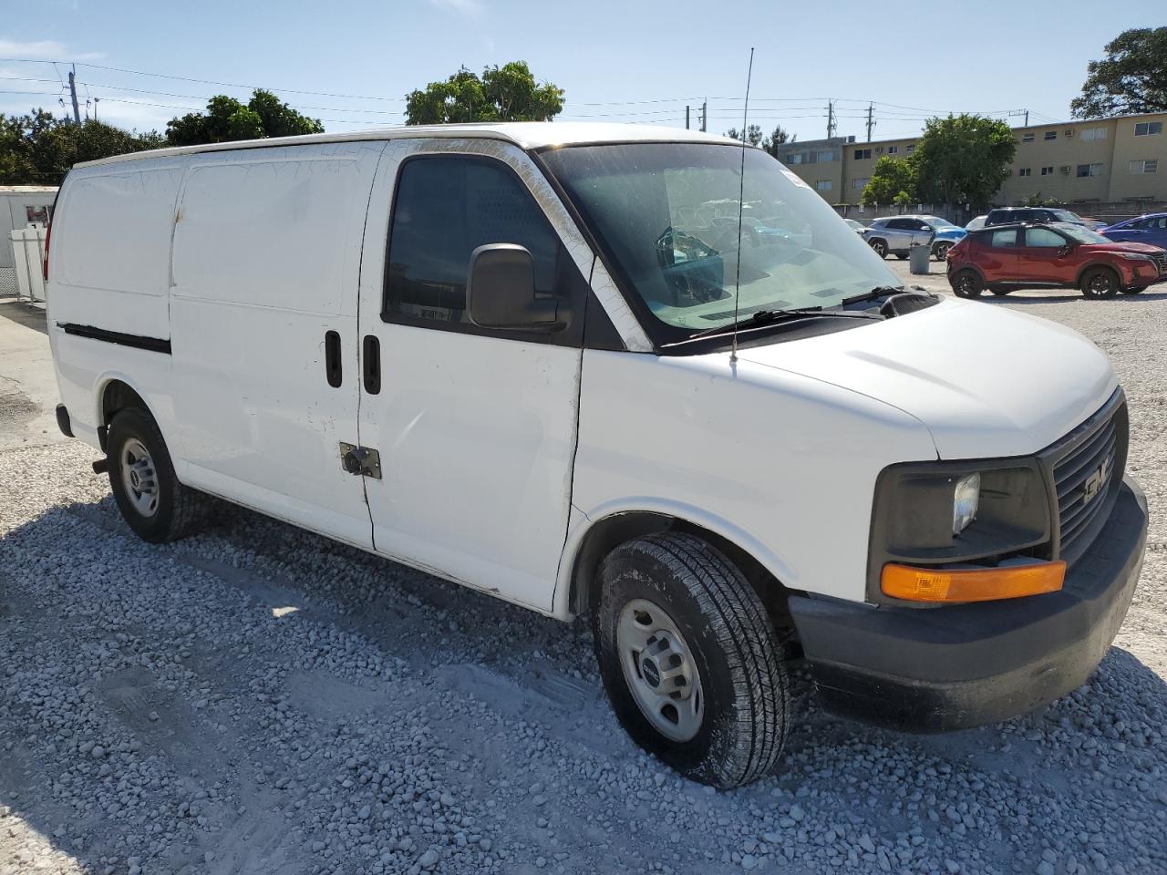 2007 GMC Savana - Image 4