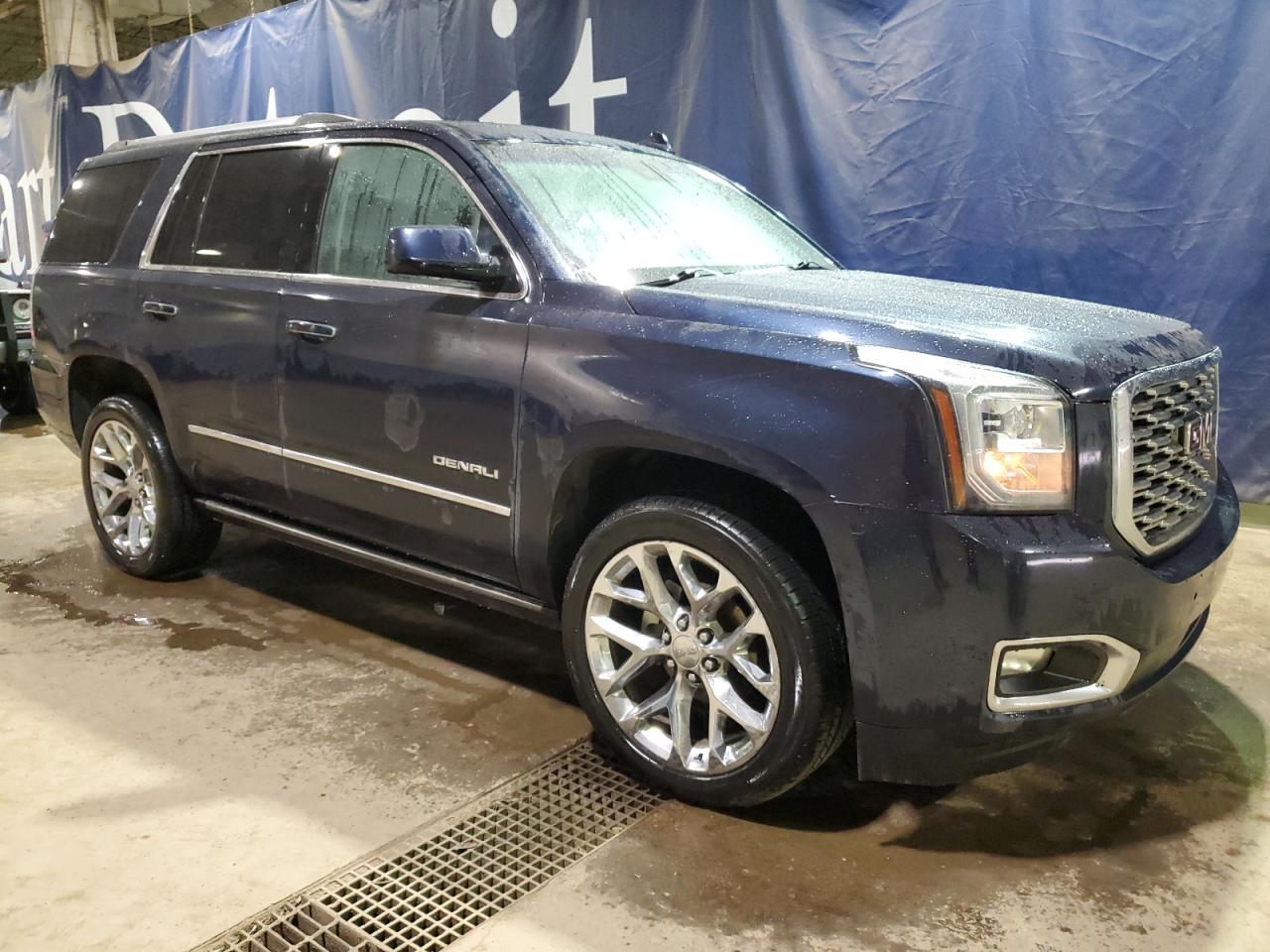2018 GMC Yukon - Image 4