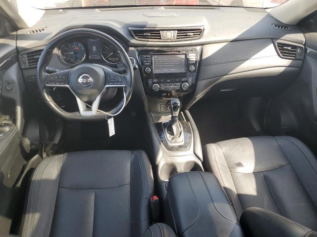 NISSAN ROGUE 2017 Серебристый