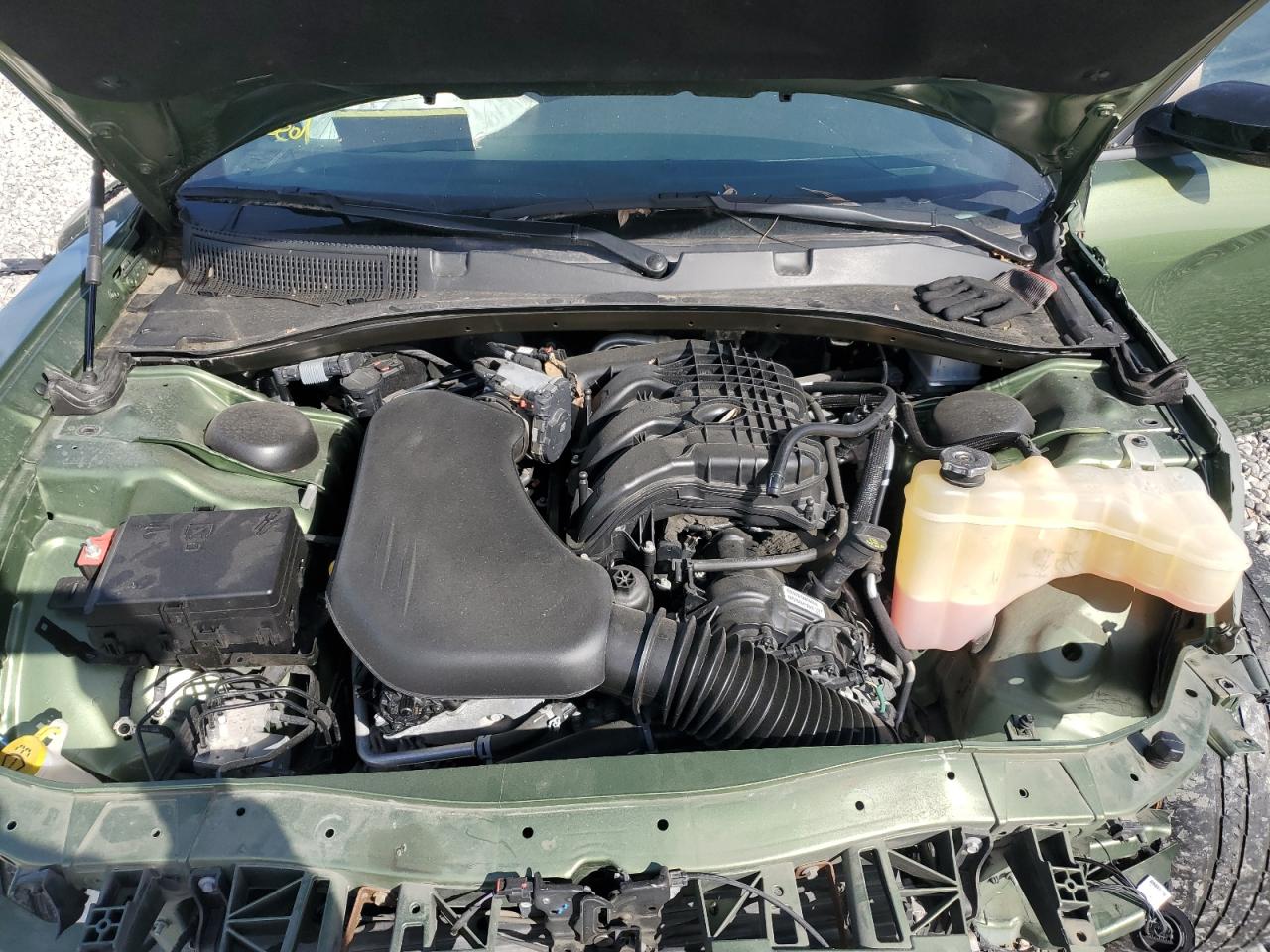 2018 Dodge Charger - Image 12
