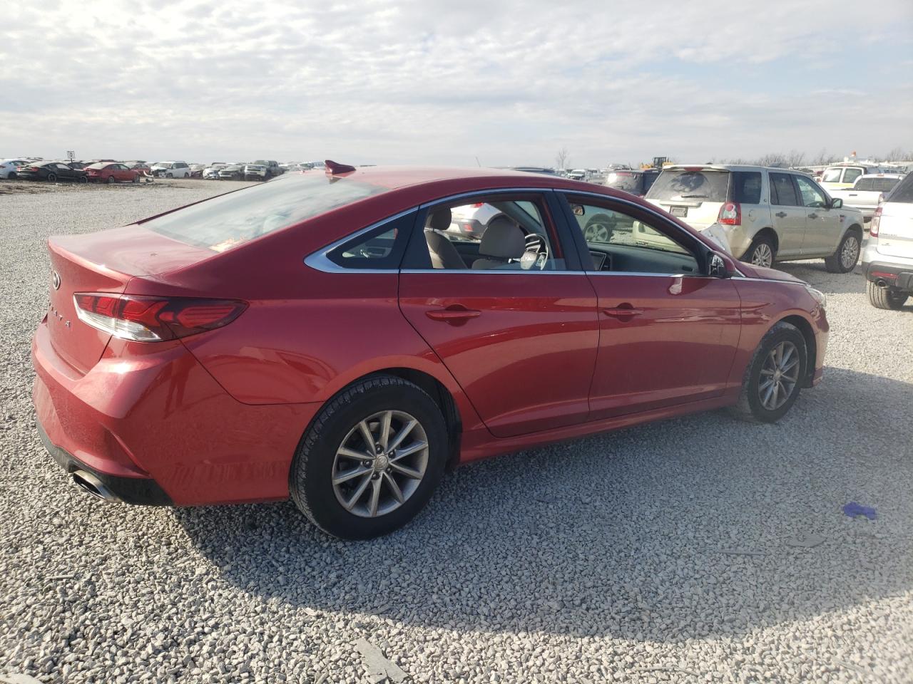 2018 Hyundai Sonata - Image 3