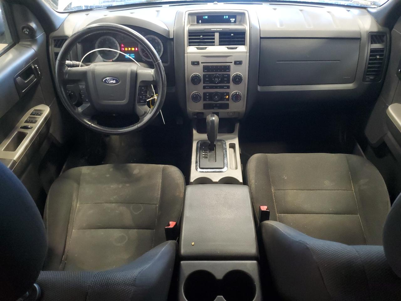 2009 Ford Escape - Image 8