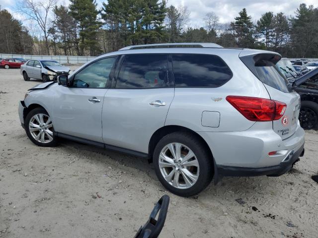  NISSAN PATHFINDER 2018 Серебристый