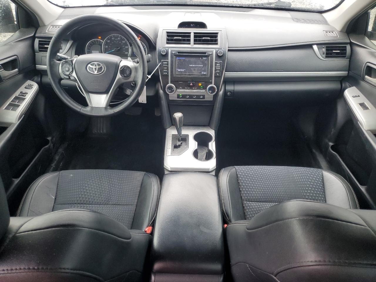 2014 Toyota Camry - Image 8