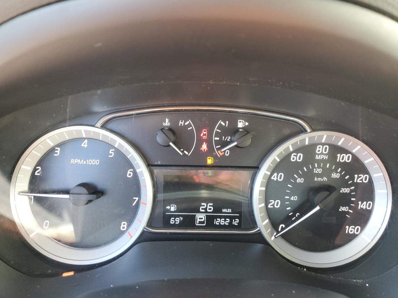 2015 Nissan Sentra - Image 9