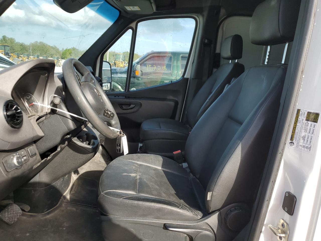 2023 Mercedes-Benz Sprinter - Image 7