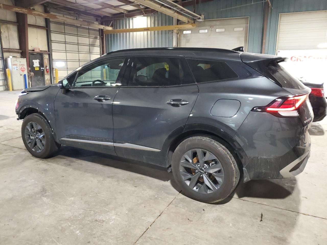 2024 Kia Sportage - Image 2