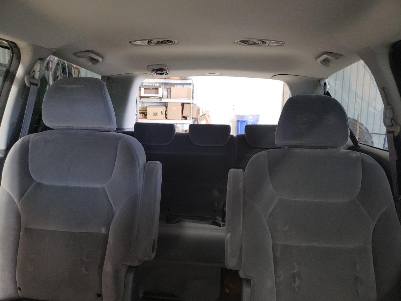 2006 Honda Odyssey - Image 10