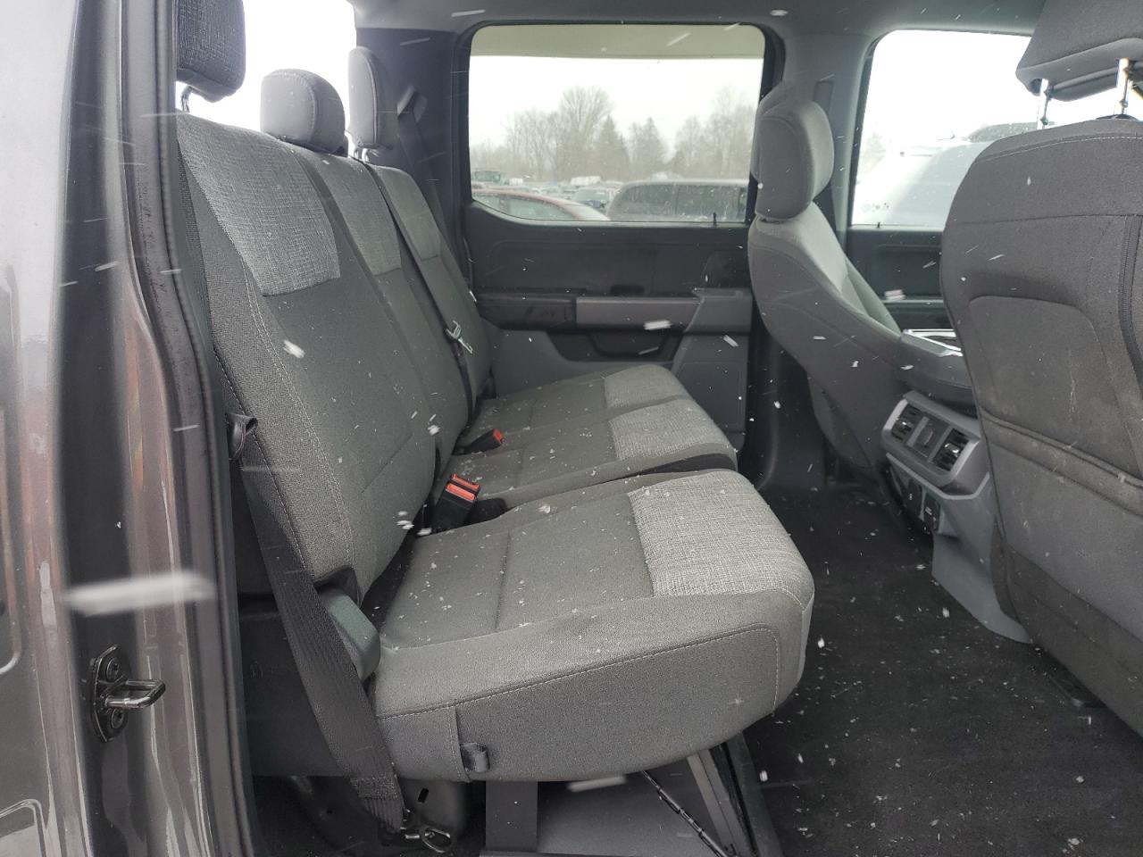 2022 Ford F-150 - Image 10
