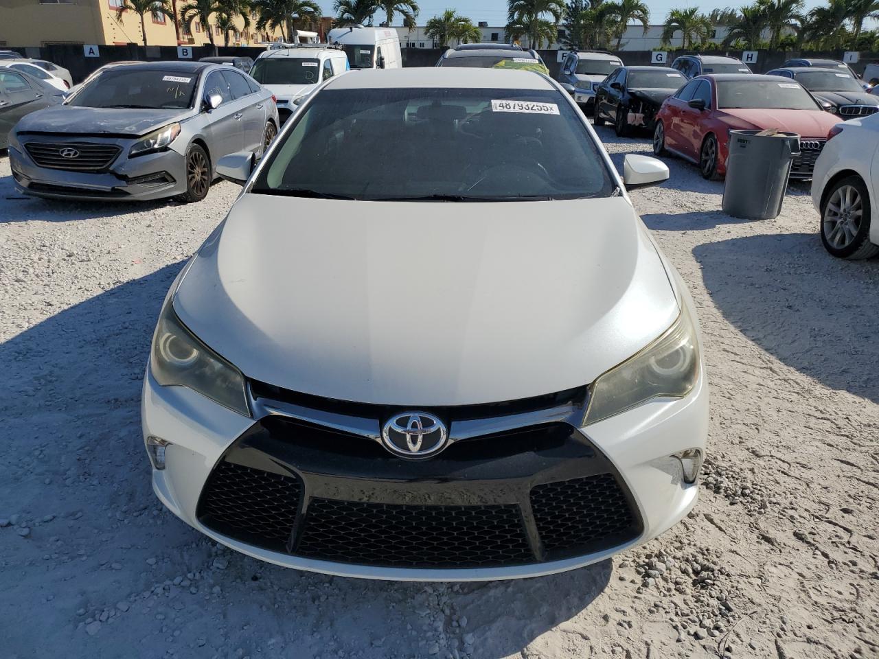 2015 Toyota Camry - Image 5