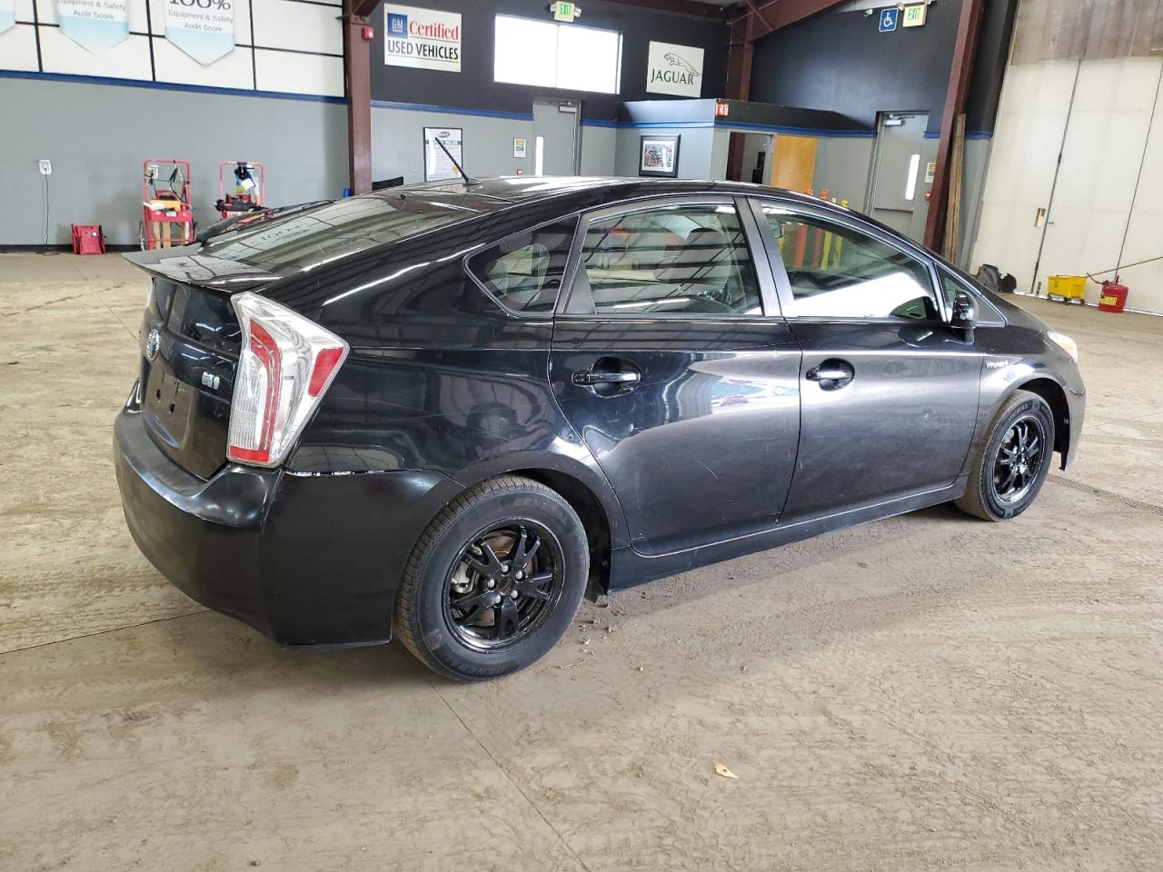 2015 Toyota Prius - Image 3