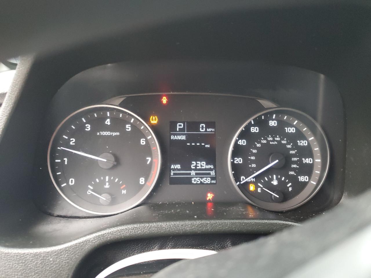 2018 Hyundai Elantra - Image 9
