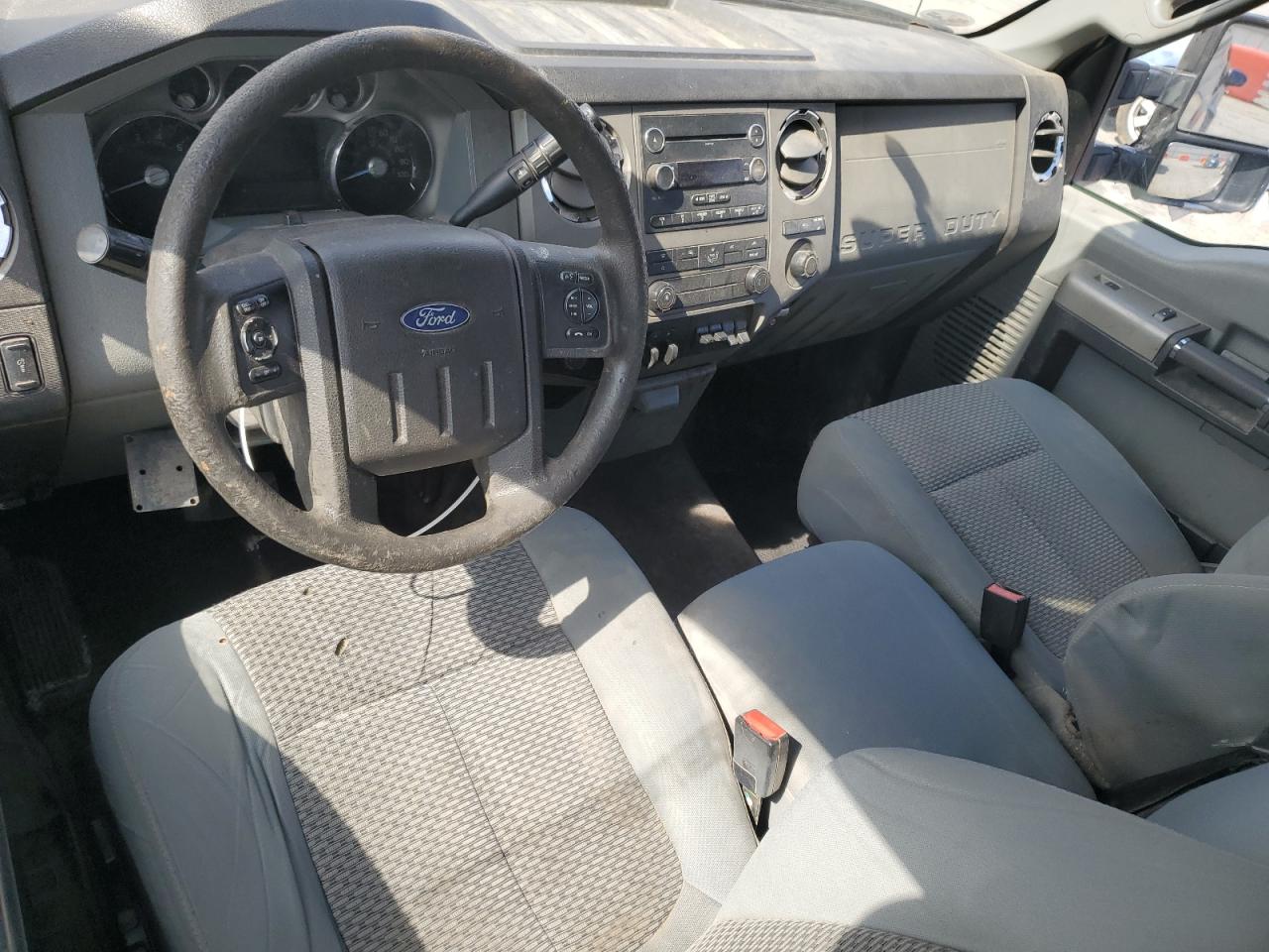 2015 Ford F250 - Image 8
