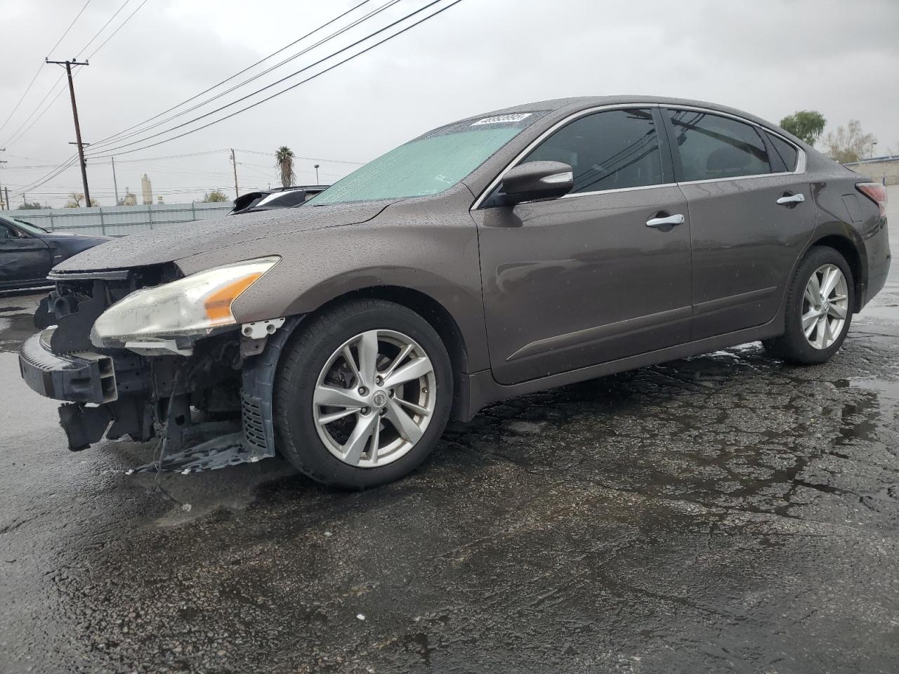 2015 Nissan Altima - Image 1