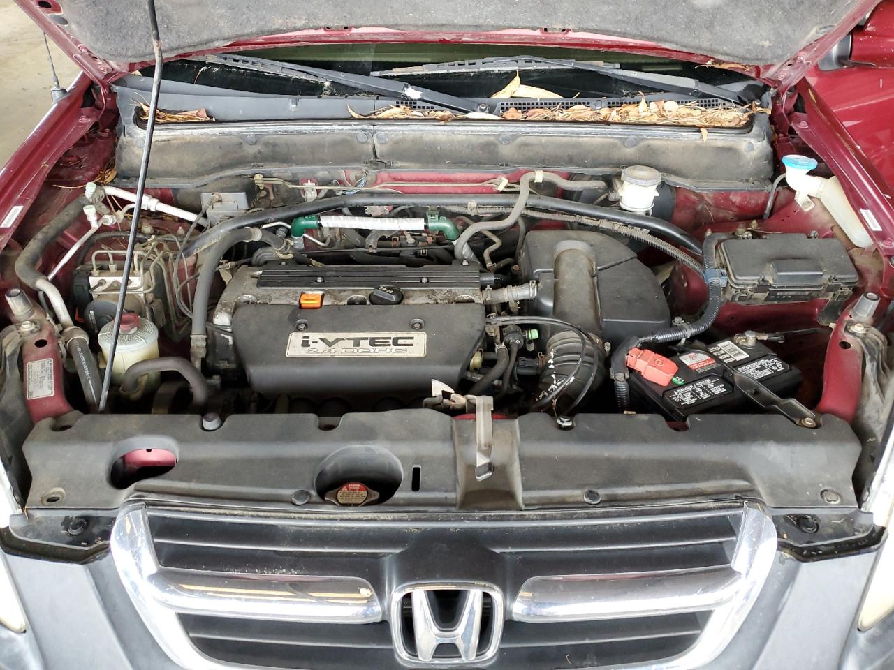 2004 Honda CR-V - Image 12