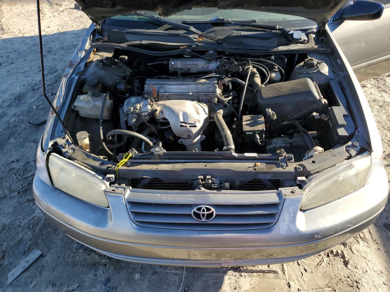 1999 Toyota Camry - Image 11