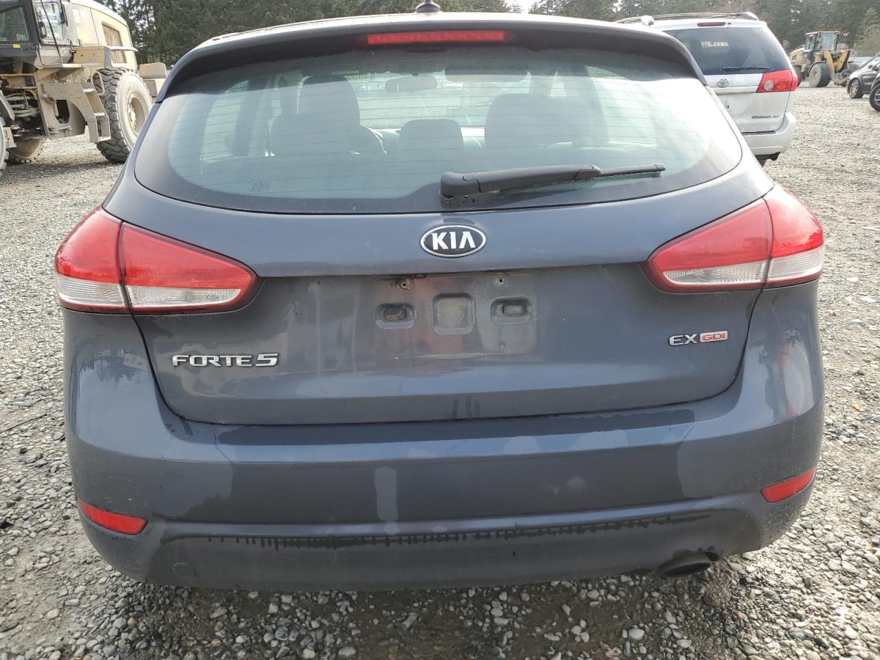 2015 Kia Forte - Image 6