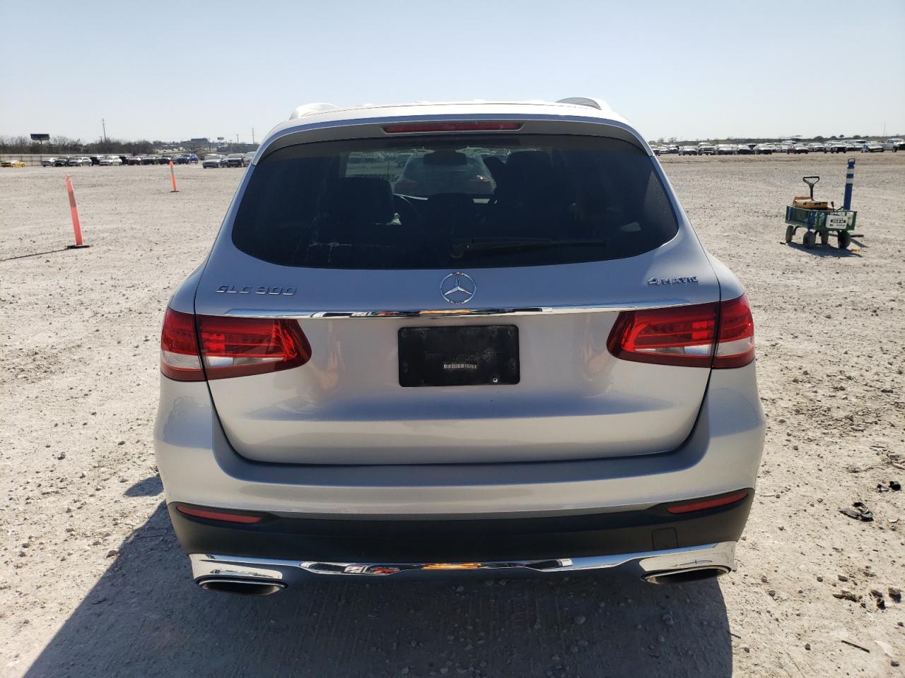 2019 Mercedes-Benz GLC - Image 6