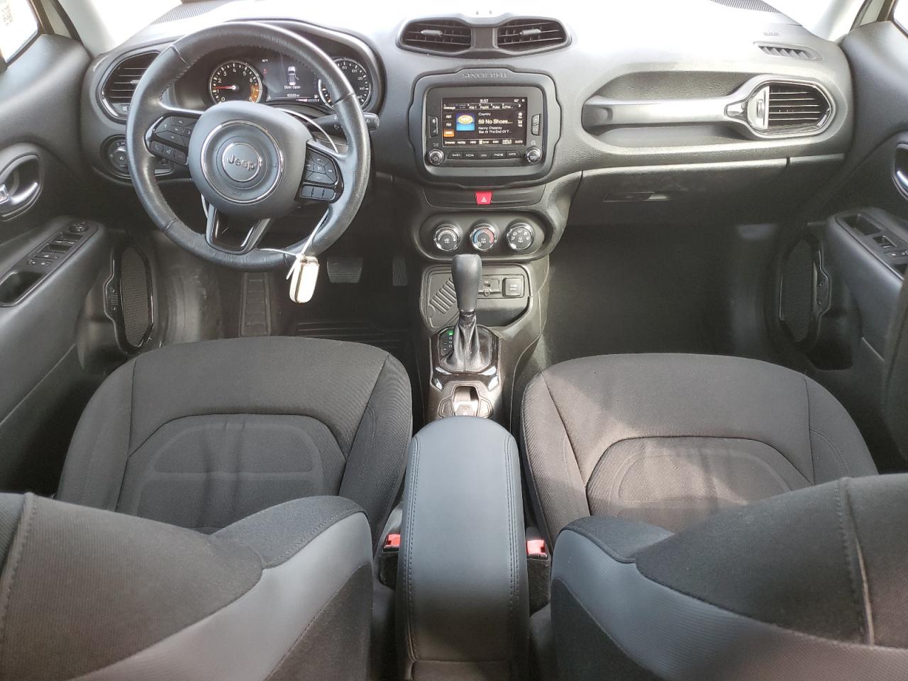 2017 Jeep Renegade - Image 8