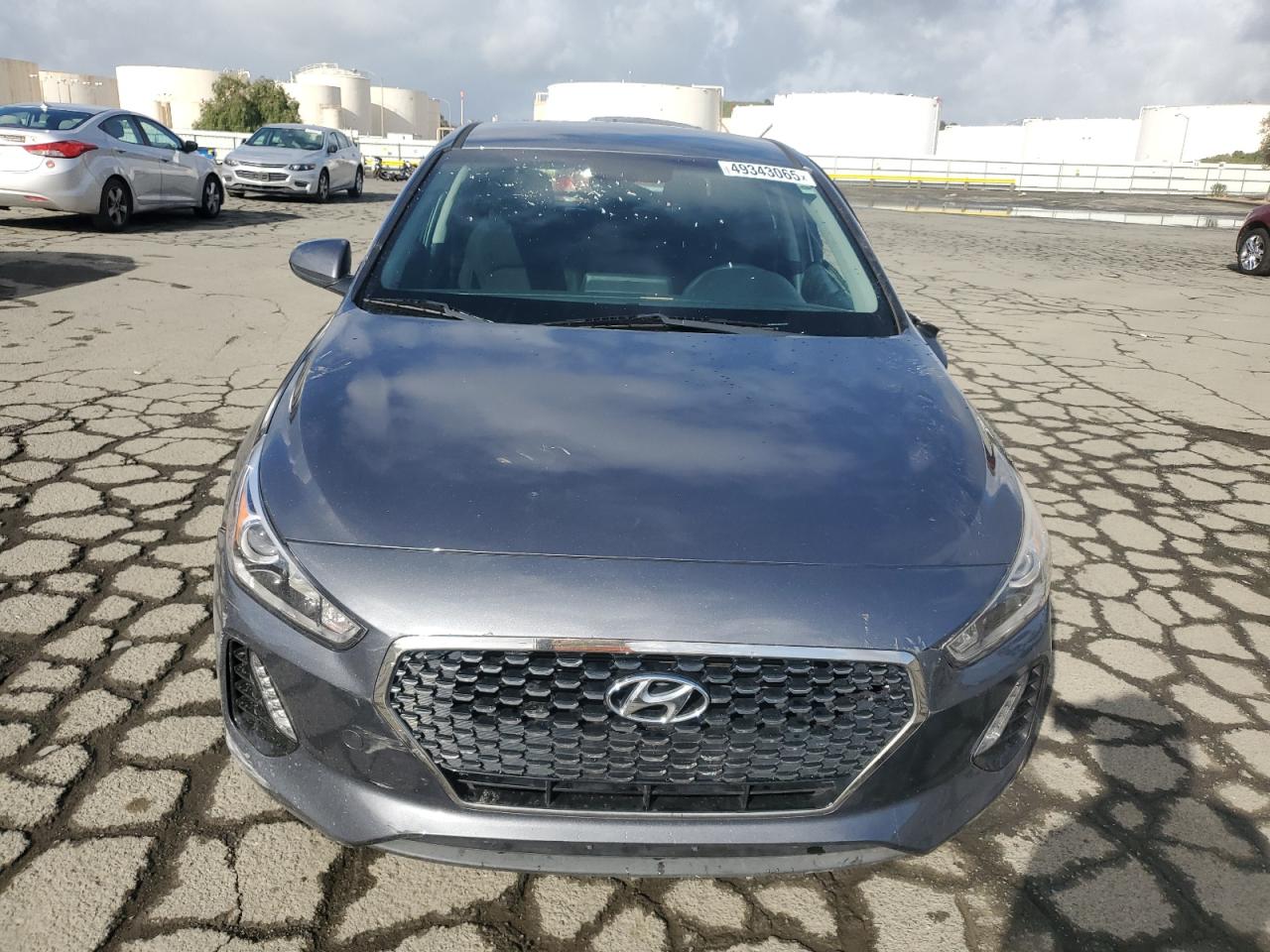 2019 Hyundai Elantra - Image 5