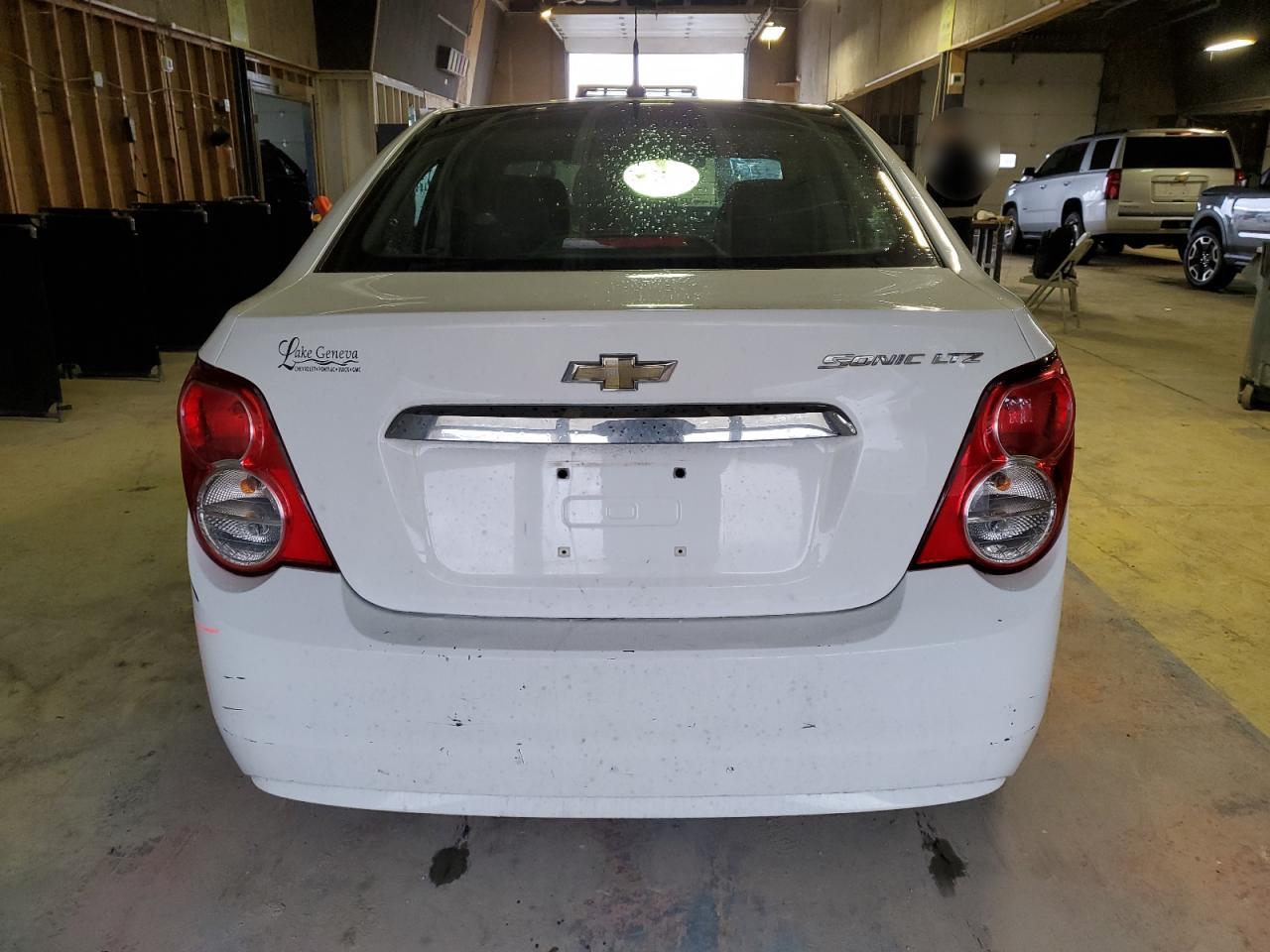 2012 Chevrolet Sonic - Image 6