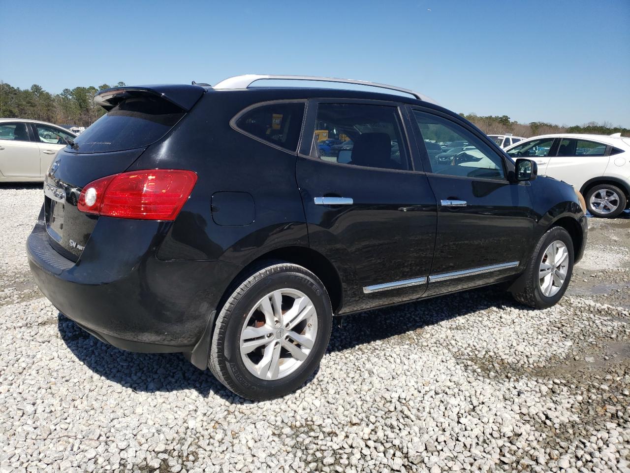 2012 Nissan Rogue - Image 3