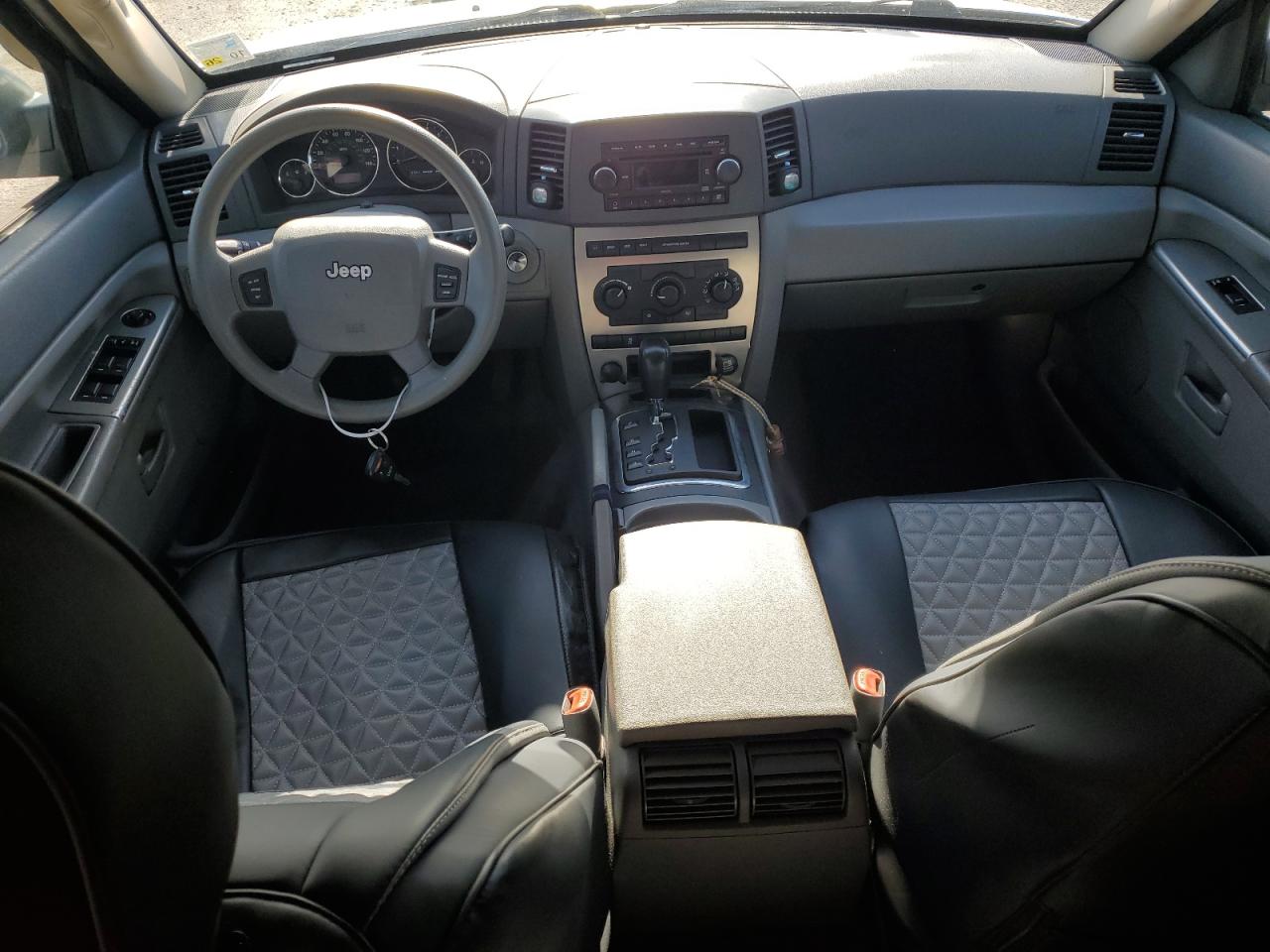 2007 Jeep Grand Cherokee Laredo VIN: 1J8GR48K67C641527 Lot: 48984335