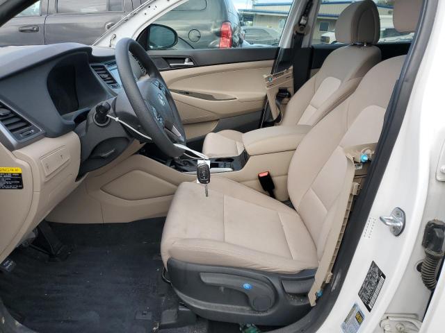 HYUNDAI TUCSON 2017 Белы