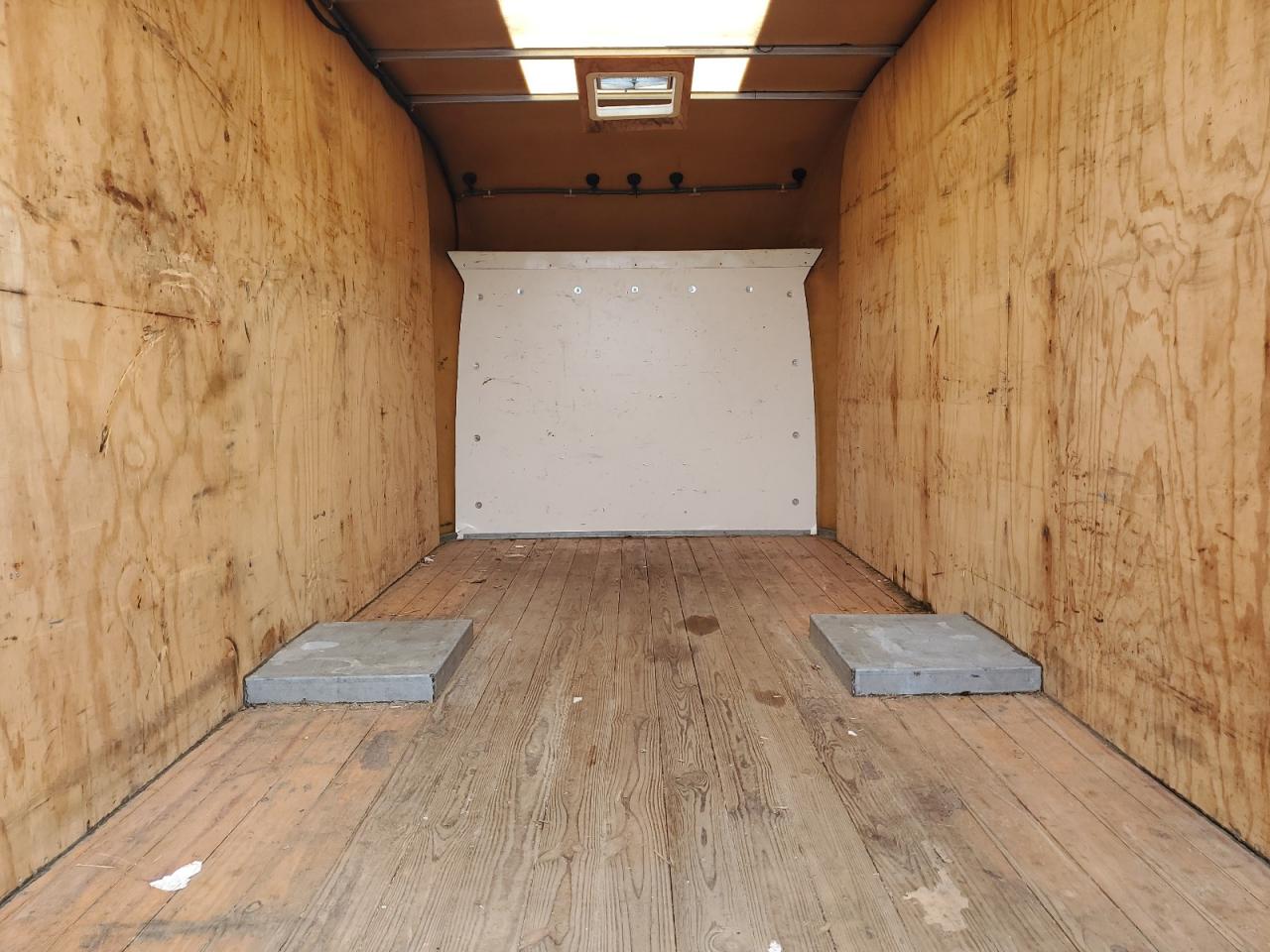 2015 Ford Transit - Image 10