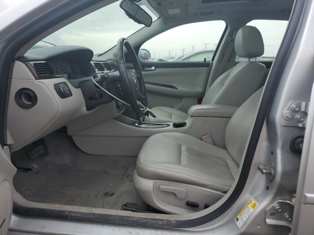 2014 Chevrolet Impala - Image 7