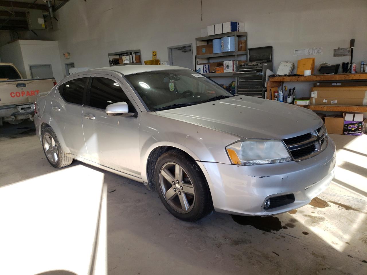 2011 Dodge Avenger - Image 4