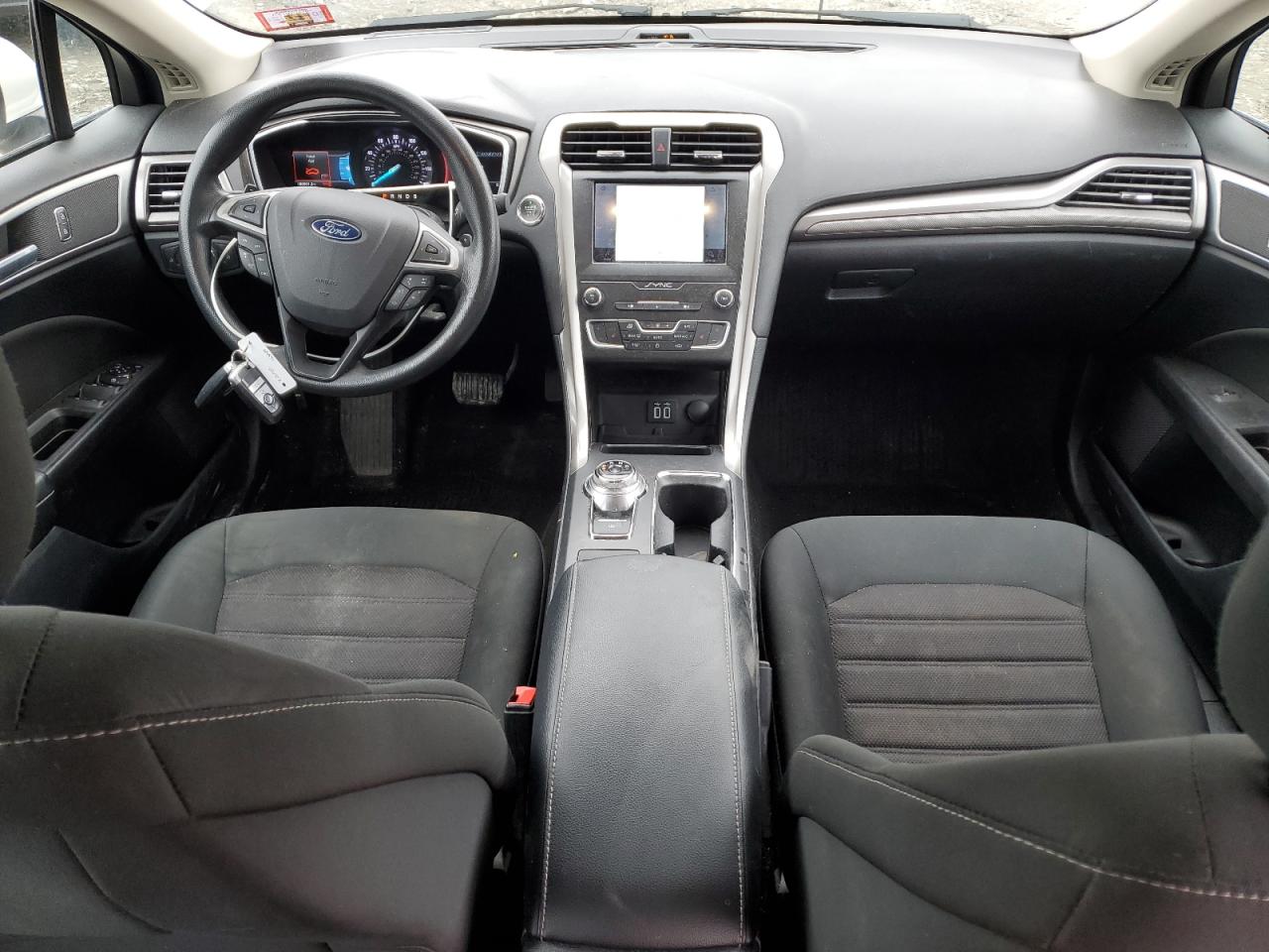 2019 Ford Fusion - Image 8